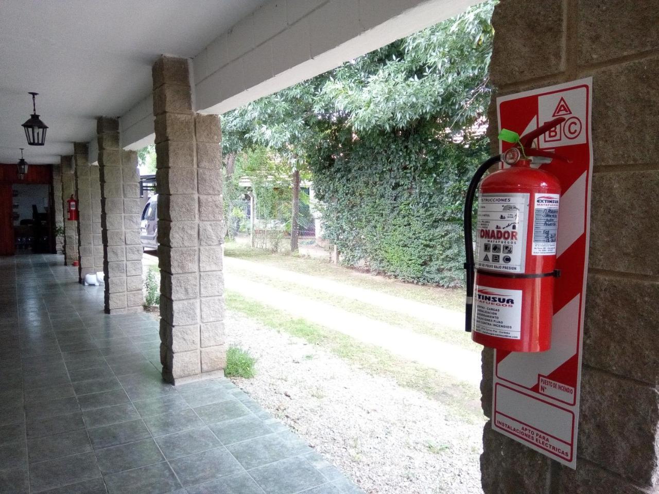 Hostería El Peregrino Villa Cura Brochero Exterior foto